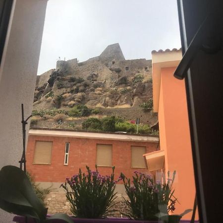 卡斯特尔萨多Bella'S House公寓 外观 照片